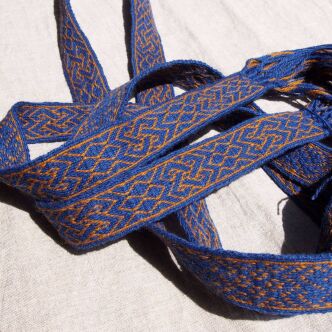 Krajka tabliczkowa - pas, D28_Tv5