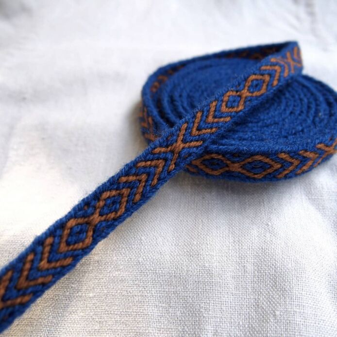 Brettchengewebte Borte aus Wolle , T07_Tv1