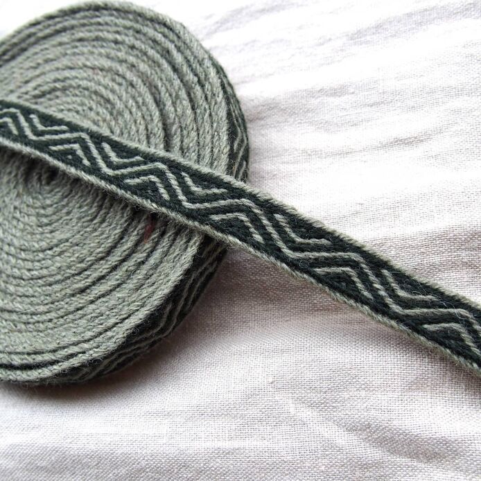 Brettchengewebte Borte aus Wolle, T11_Tv3