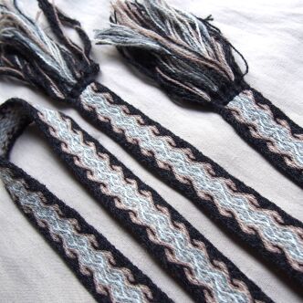 Krajka tabliczkowa z wełny, C14_Tv2