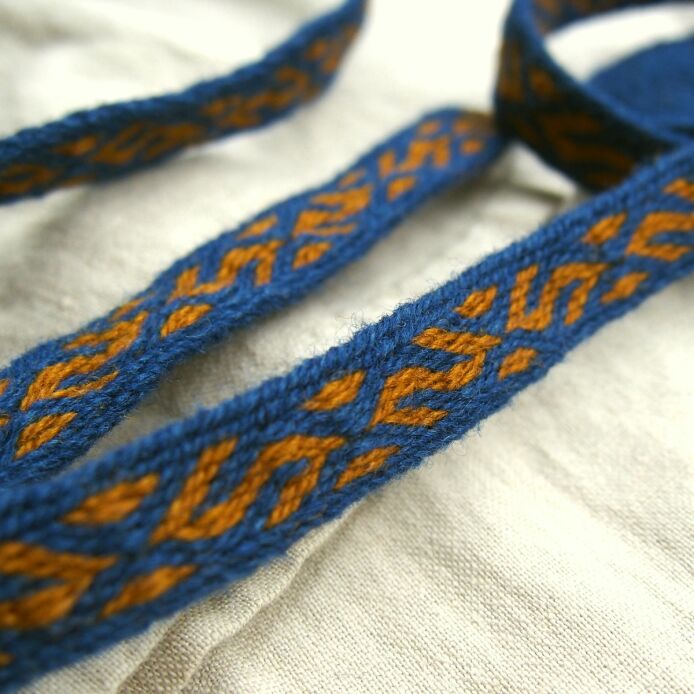 Brettchengewebte Borte aus Wolle, Kekomaki, D03_Tv2