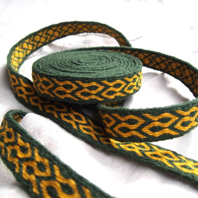 Brettchengewebte Borte aus Wolle, A12_Tv1