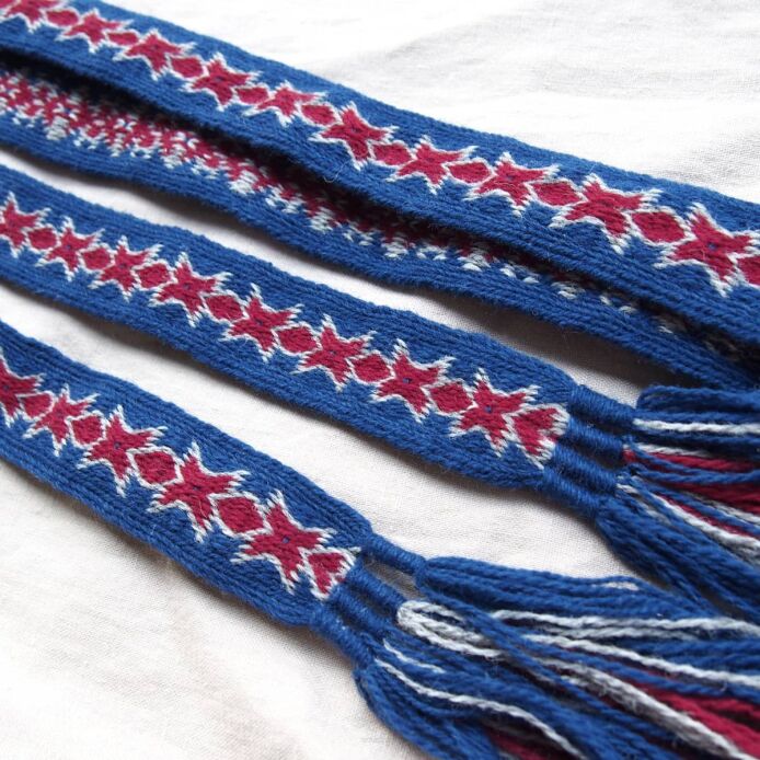 Krajka tkana na tabliczkach, A40_Tv3