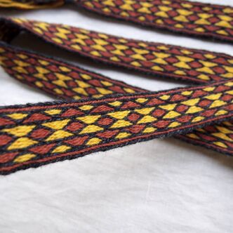 Krajka tkana na tabliczkach, A22_Tv1