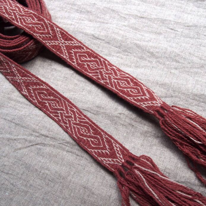 Krajka tabliczkowa - pas, D39_Tv6