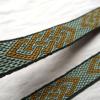 Krajka tabliczkowa pas, D52_Fv1