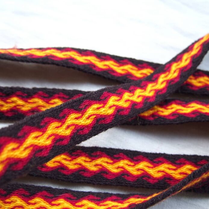 Krajka tabliczkowa z wełny, C14_Tv1