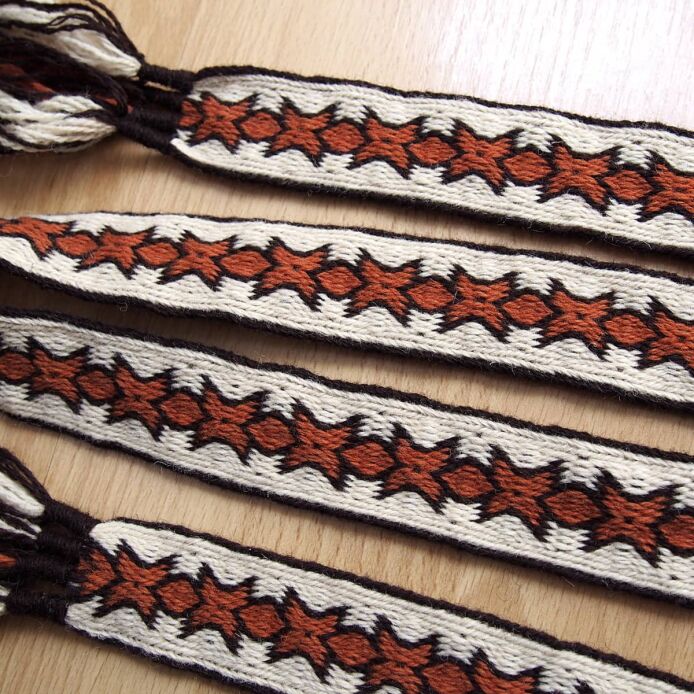 Krajka tkana na tabliczkach, A40_Tv2