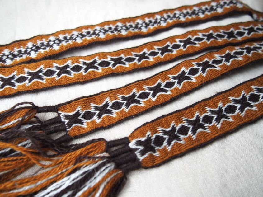 Krajka tkana na tabliczkach, A40_Tv1